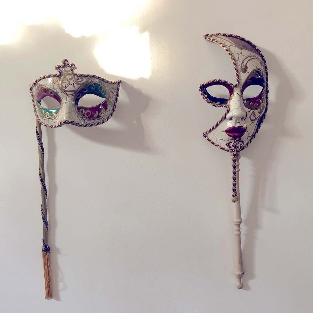 Like-New Decorative Hanging Florentine Masks With Wooden Handles - Set of 2
